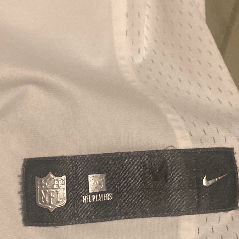 Seattle Seahawks Russell Wilson #3 Nike Team Limited Platinum Fan Jersey Men’s M - Picture 4 of 8